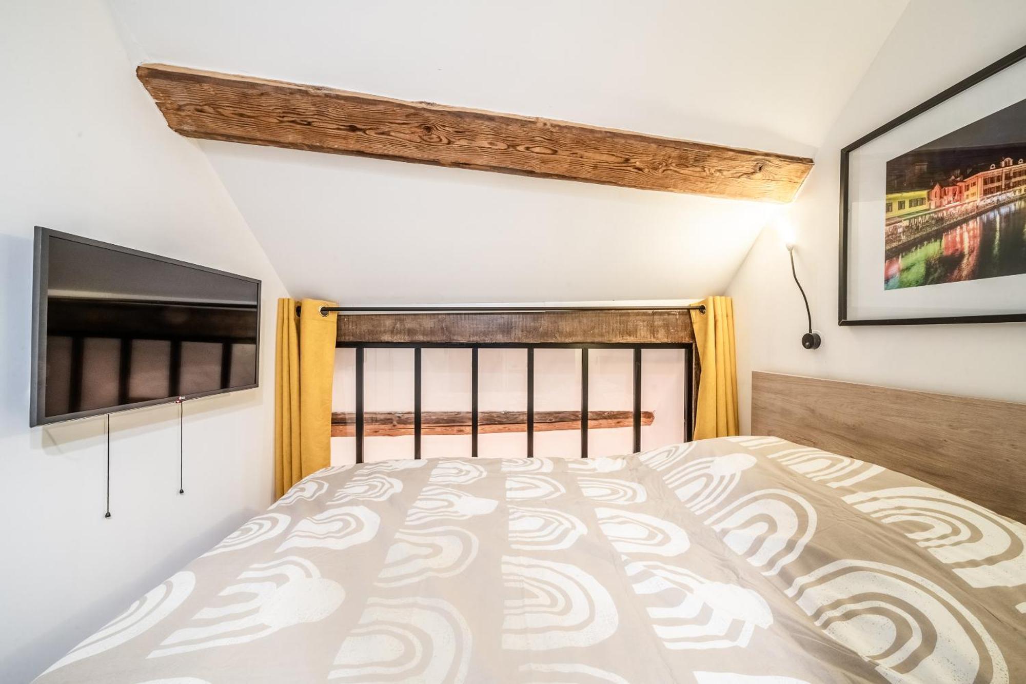 Coeur Vieille Ville Annecy Exterior photo